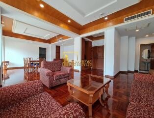 Very Spacious 2 Bedroom Apartment in Nana