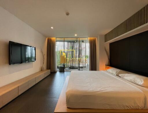 Stunning 2 Bedroom Serviced Apartment in Ekkamai