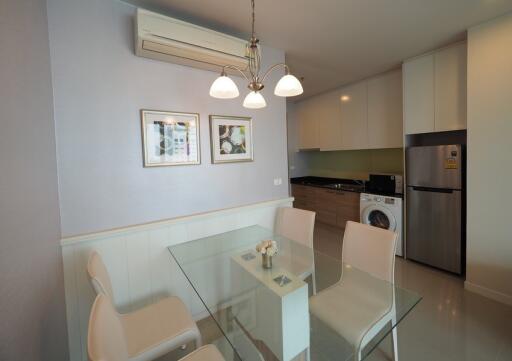 Circle Condominium  Fully Furnished 1 Bedroom Condo With City View