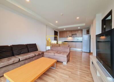 Renovated 2 Bedroom Asoke Apartment