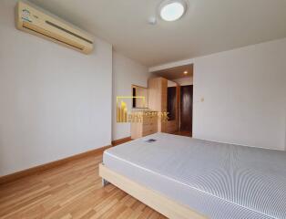 Renovated 2 Bedroom Asoke Apartment