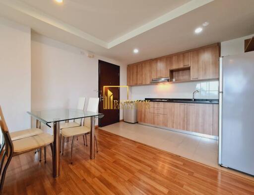 Renovated 2 Bedroom Asoke Apartment