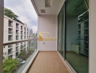 Renovated 2 Bedroom Apartment in Asoke