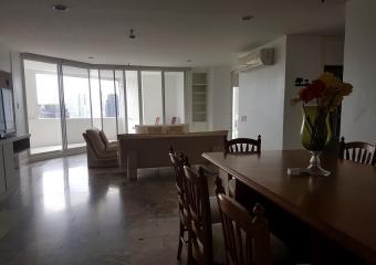 Fifty Fifth Tower  Large 3 Bedroom Condo Near BTS Thonglor