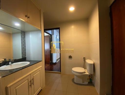 Comfortable 2 Bedroom Asoke Apartment