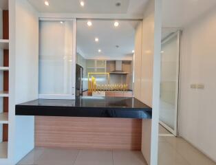 Very Spacious 3 Bedroom Apartment in Popular Thonglor