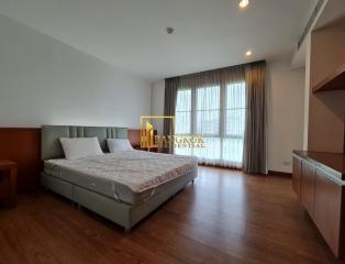 Very Spacious 4 Bedroom Apartment For Rent in Thonglor