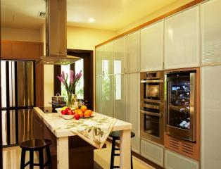 L&H Villa  Fully Furnished 4 Bedroom Luxury House in Sathorn