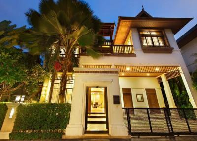 L&H Villa  Fully Furnished 4 Bedroom Luxury House in Sathorn