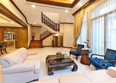 L&H Villa  Fully Furnished 4 Bedroom Luxury House in Sathorn