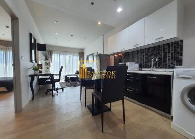 Noble Refine  Stylish 1 Bedroom Condo Near BTS Phrom Phong