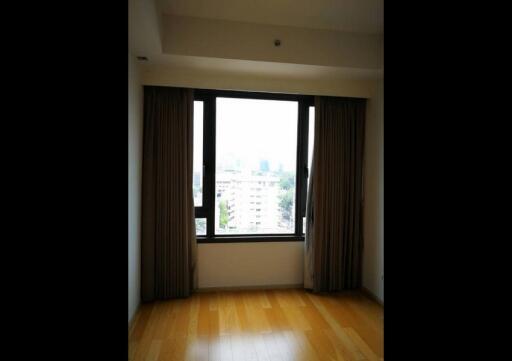 Prive  Luxury 3 Bedroom Condo For Rent in Phloenchit