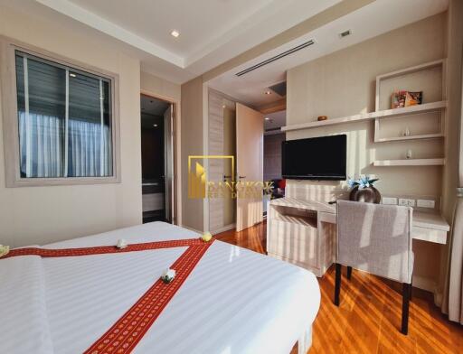 Large 1 Bedroom Apartment For Rent in Phrom Phong