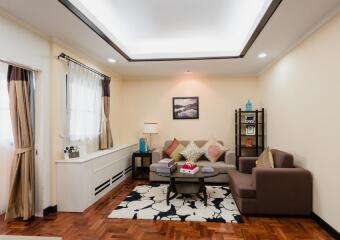 Fully Equipped 1 Bedroom Serviced Apartment in Phrom Phong