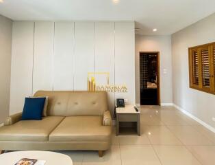 1 Bedroom Luxury Serviced Apartment With Large Private Terrace