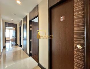 3 Bedroom Luxury Serviced Apartment in Ekkamai