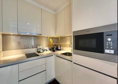 Luxurious 1 Bedroom Serviced Apartment in Phloenchit