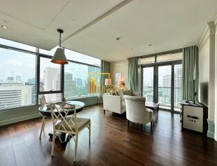 Magnificent 1 Bedroom Serviced Apartment in Phloenchit