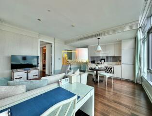 Magnificent 1 Bedroom Serviced Apartment in Phloenchit