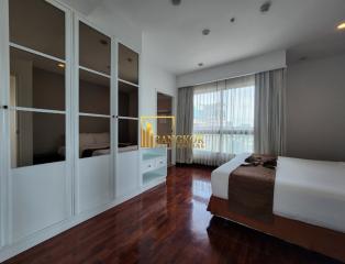 Spacious 3 Bedroom Serviced Penthouse Apartment in Sathorn
