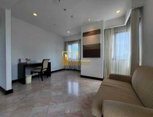 Spacious 3 Bedroom Serviced Penthouse Apartment in Sathorn