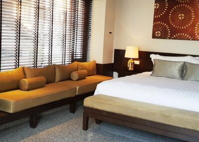 Well Equipped 2 Bedroom Serviced Apartment in Phra Khanong