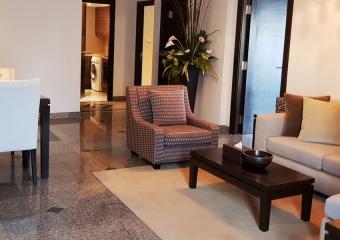 Well Equipped 2 Bedroom Serviced Apartment in Phra Khanong