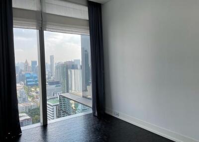 Ritz Carlton Residences  Super Luxury 3 Bedroom Condo