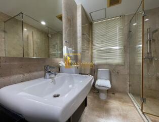 Modern 1 Bedroom Serviced Apartment in Phrom Phong