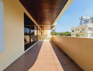 Spacious 3 Bedroom Apartment With Large Private Terraces