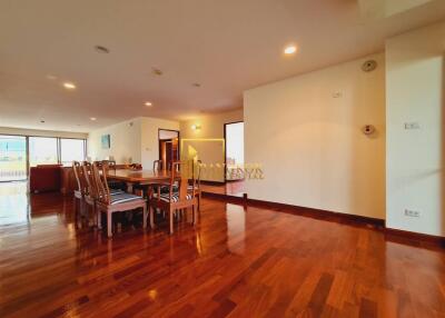 Spacious 3 Bedroom Apartment With Large Private Terraces