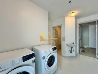 Large 2 Bedroom Apartment in Thonglor Area