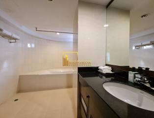 Superb 4 Bedroom Apartment in Vibrant Area