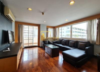 Superb 4 Bedroom Apartment in Vibrant Area