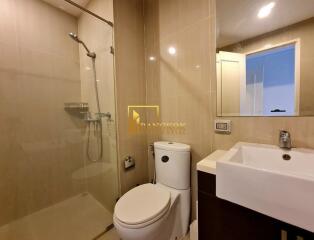 Villa Asoke  Elegant 2 Bedroom Duplex Condo Near MRT