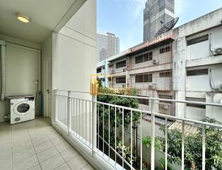 Pet Friendly 2 Bedroom Apartment For Rent Near MRT Khlong Toei