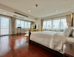 Exquisite 4 Bedroom Duplex Serviced Apartment in Nana