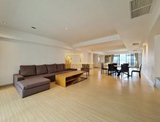 3 Bedroom Apartment For Rent in Asoke