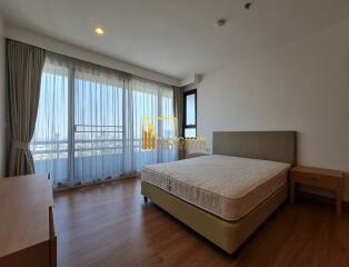 2 Bed Apartment For Rent in Ekkamai