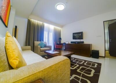 Comfortable 1 Bedroom Serviced Apartment in Thonglor