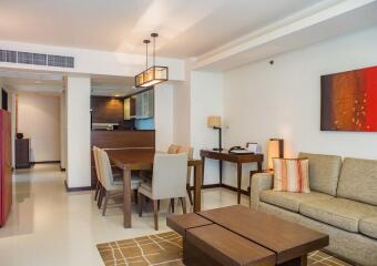 Well Equipped 2 Bedroom Serviced Apartment in Thonglor