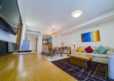 Well Equipped 2 Bedroom Serviced Apartment in Thonglor