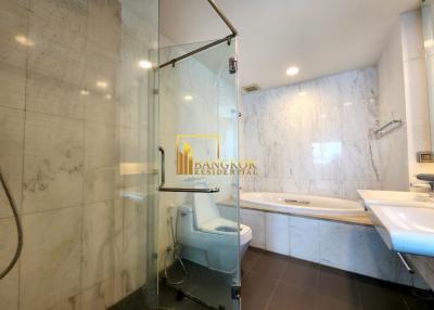 4 Bedroom Apartment in Asoke