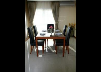 3 Bed Duplex Serviced Apartment For Rent in Ekkamai BR20579AP