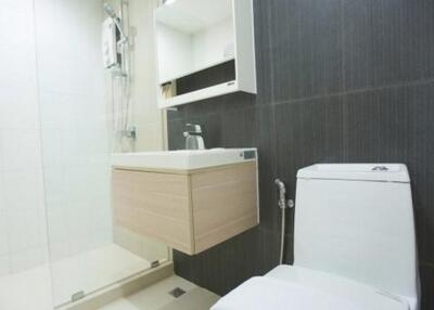 2 Bed Serviced Apartment in Ekkamai BR30022SA