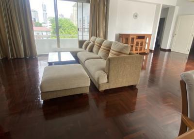 3 Bed Apartment For Rent in Lumphini BR20430AP