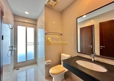 Noble Ora  Spacious 2 Bedroom Condo in Central Thonglor