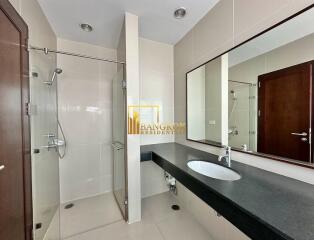 Noble Ora  Spacious 2 Bedroom Condo in Central Thonglor