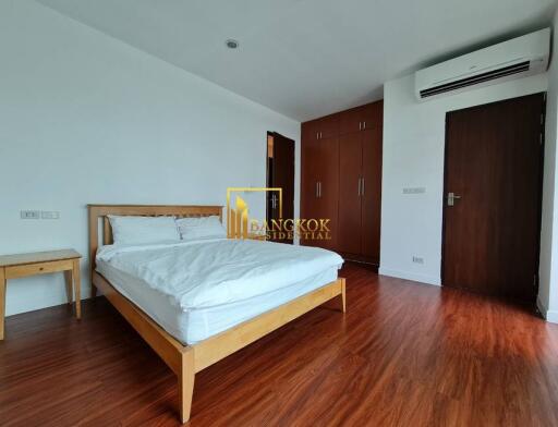 4 Bed Apartment For Rent in Asoke BR0971AP