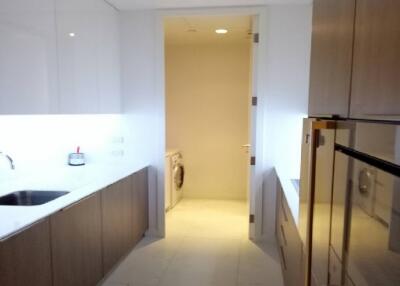 Condo For Rent  185 Rajadamri